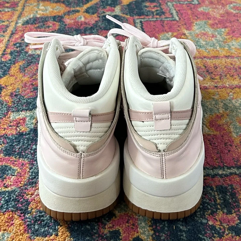 Nike | Women's ‘Sail Light Soft Pink’ White Dunk High Up Lace Up Sneakers sz 9.5